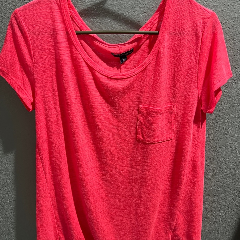 American Eagle Outfitters Neon Pink Short Sleeve Tee